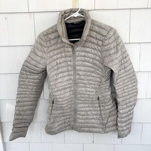 Arc’teryx Yerba Down Puffer Jacket Coat Silver size XS